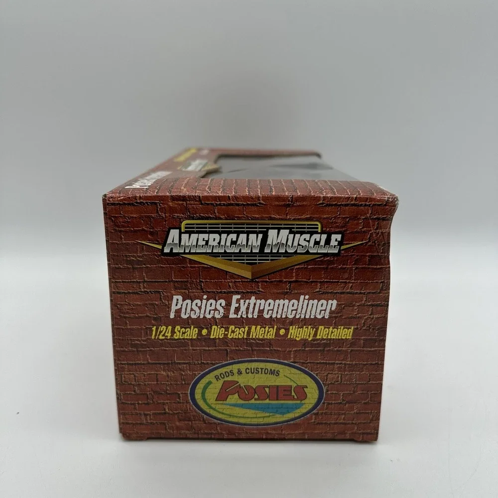 Vintage ERTL 1999 American Muscle 32083 Posies Extremeliner 1:24 Die Cast Car
